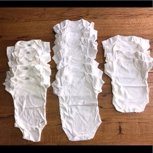BUNDLE of 30 short and long sleeve onesies, NWOT
